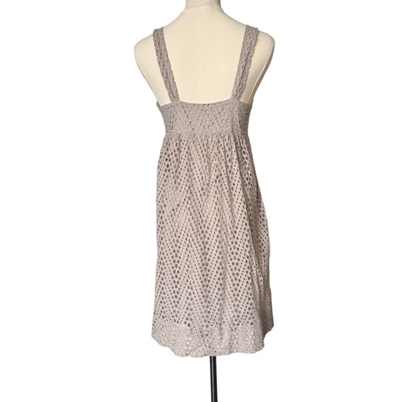 Vince Eyelet Sleeveless Dress Cotton - Size 4 in Color Beige/Stone - Picture 4 of 13